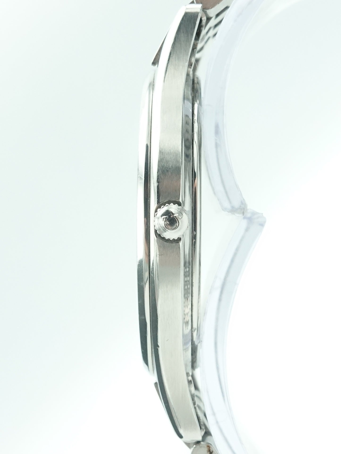 1982 Omega Seamaster Quartz Ref. 196.0251