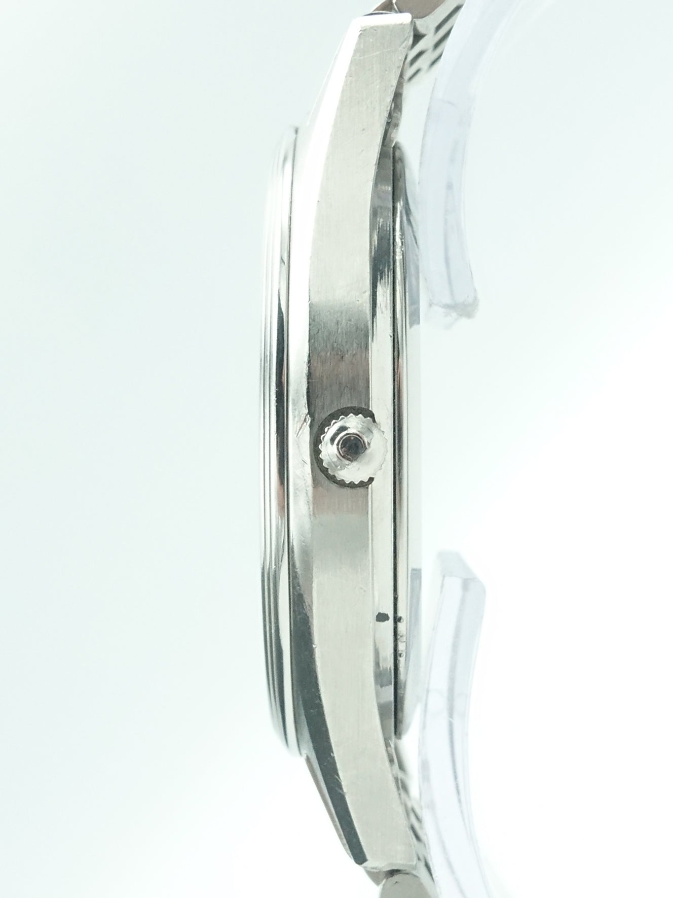 1982 Omega Seamaster Quartz Ref. 196.0245