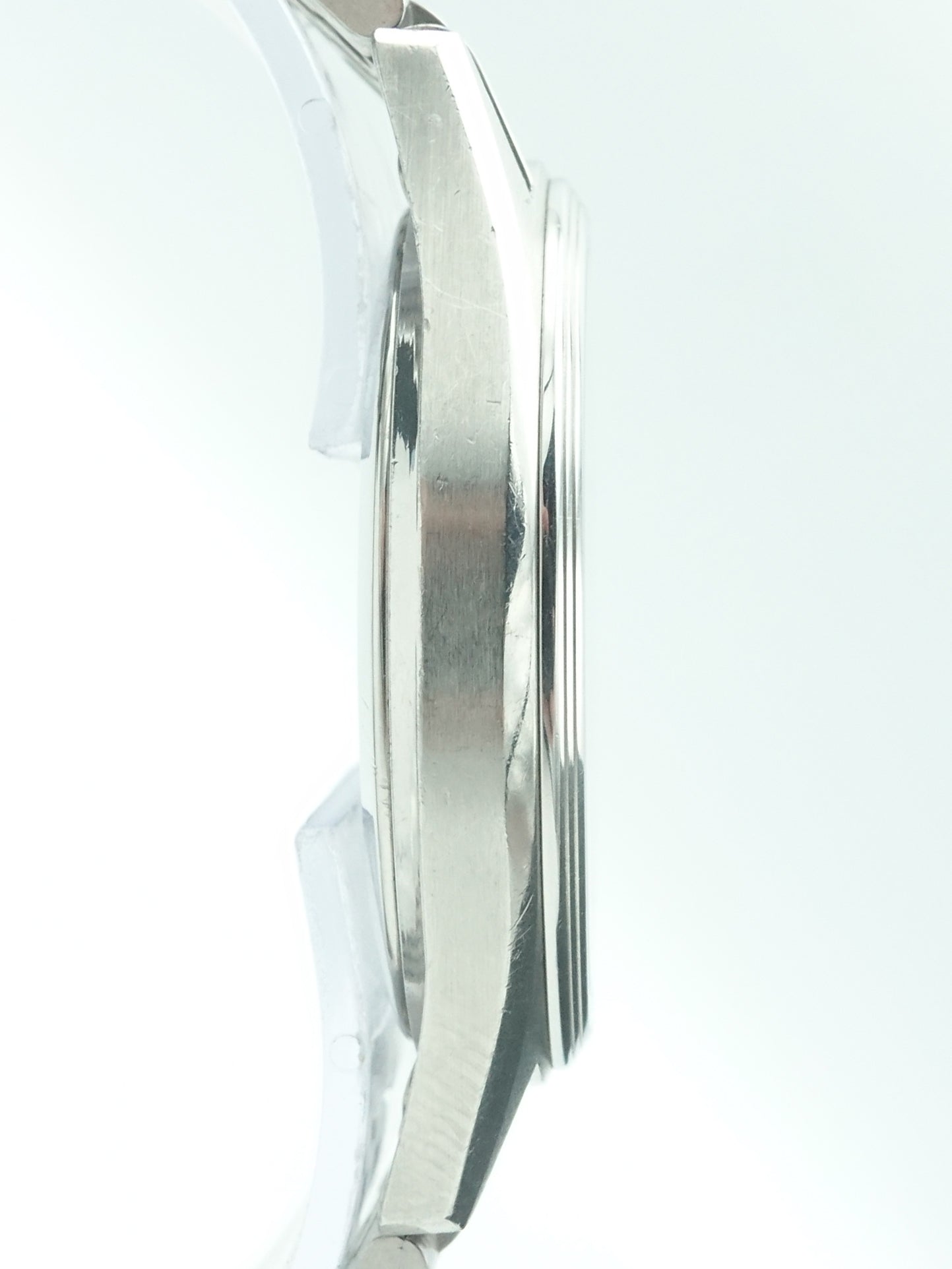 1982 Omega Seamaster Quartz Ref. 196.0245