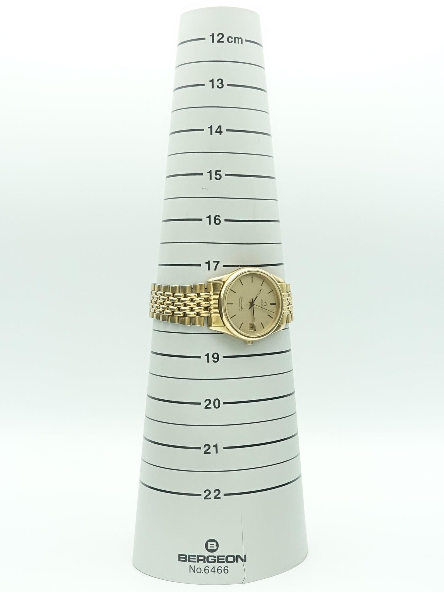 1982 Omega Seamaster Ref. 166.0281