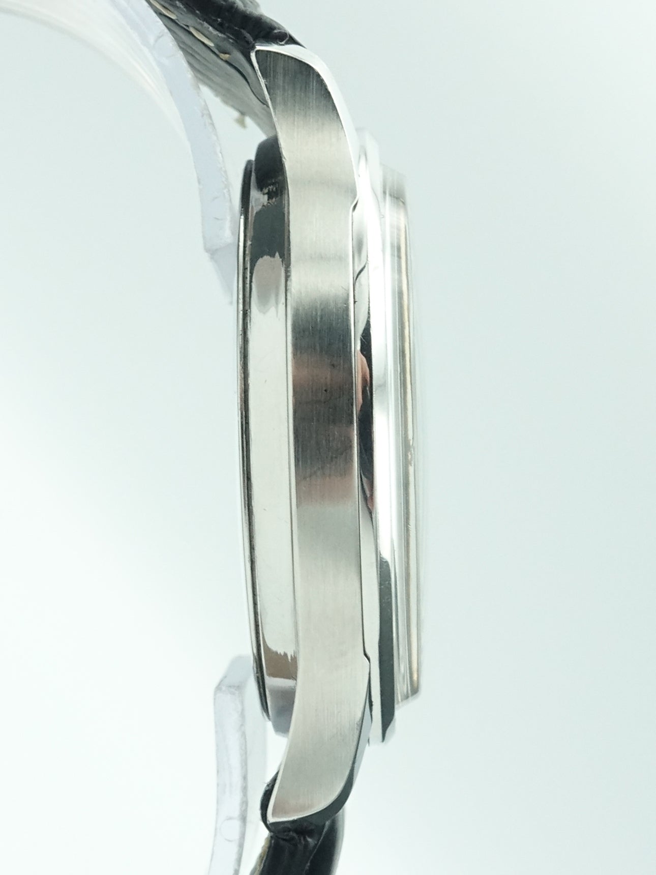 Omega Seamaster Quartz Ref. 196.0106