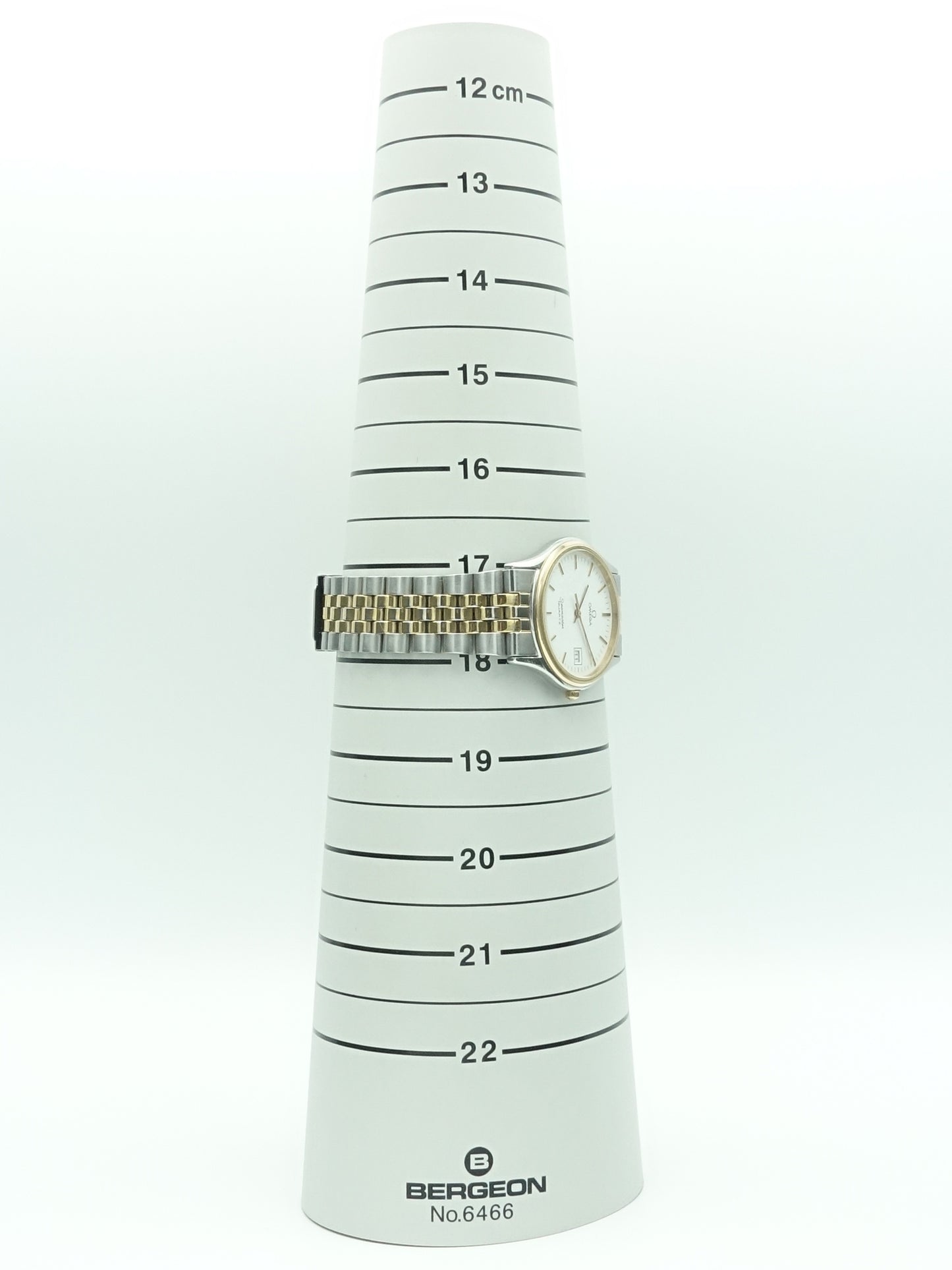 Omega Seamaster Quartz Ref. 196.0251