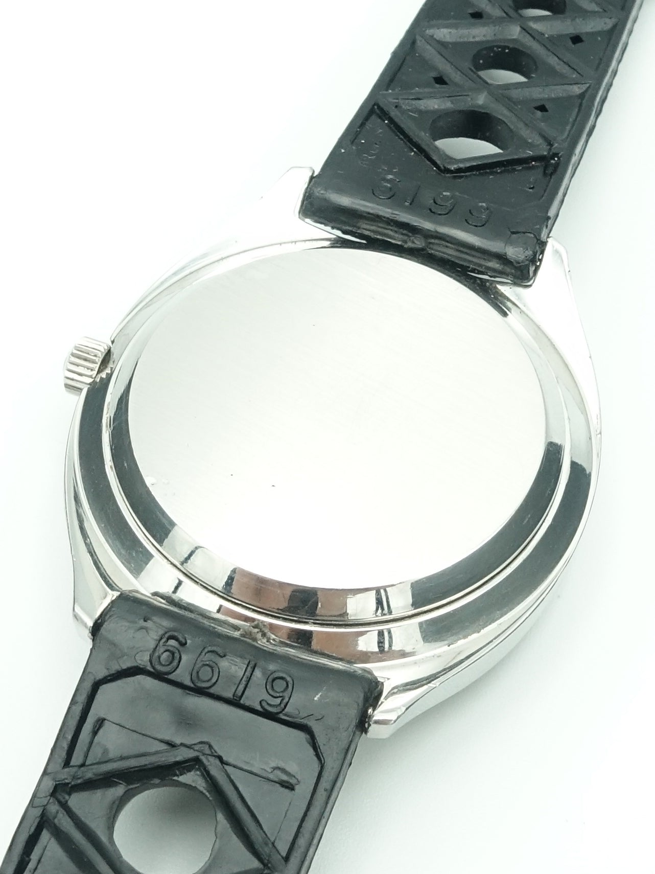 1977 Omega Seamaster Quartz Ref. 196.0073