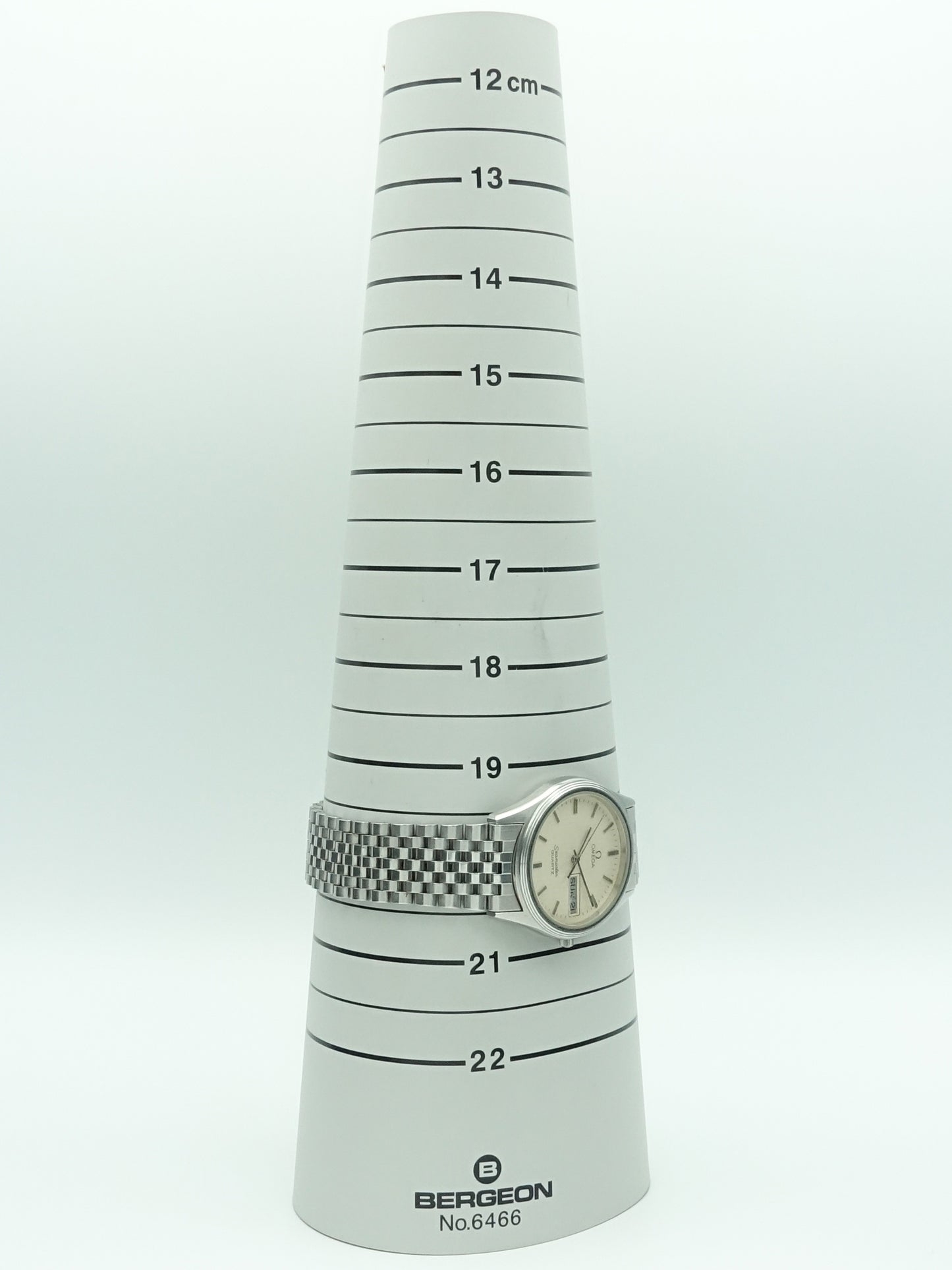 1980 Omega Seamaster Quartz Ref. 196.0245