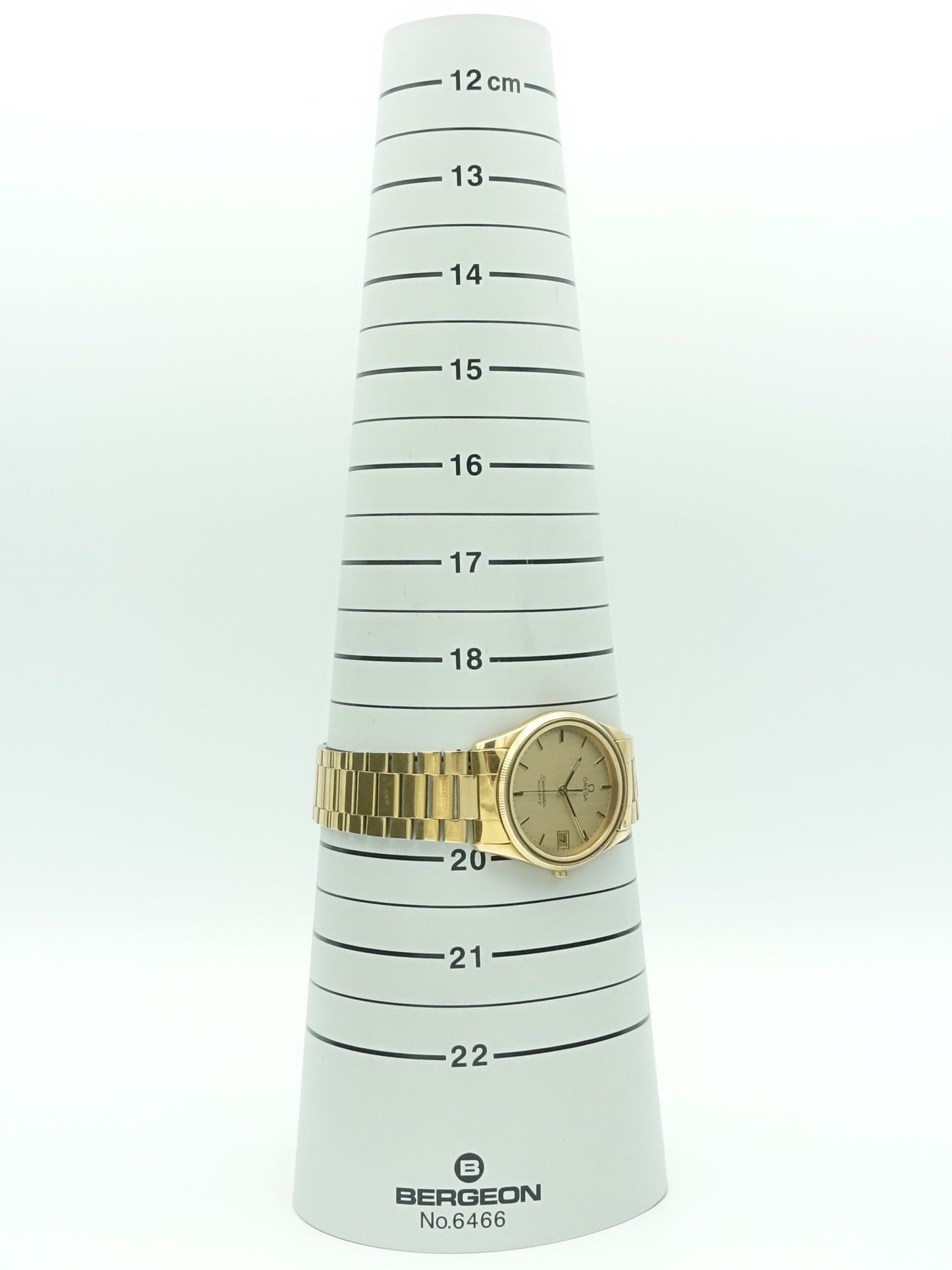 1982 Omega Seamaster Quartz Ref. 196.0269