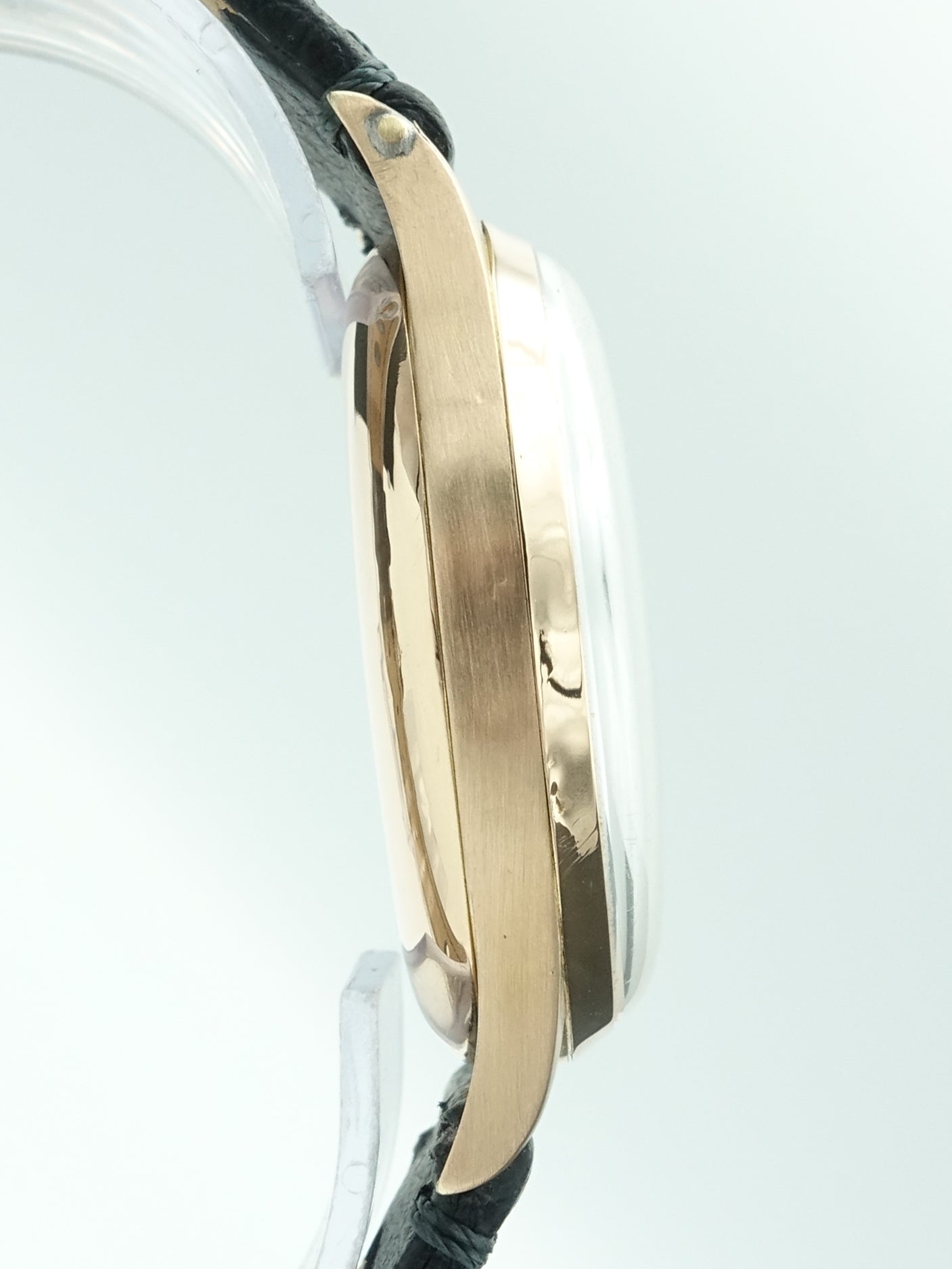 Egona Chronographe Suisse 18k Gold