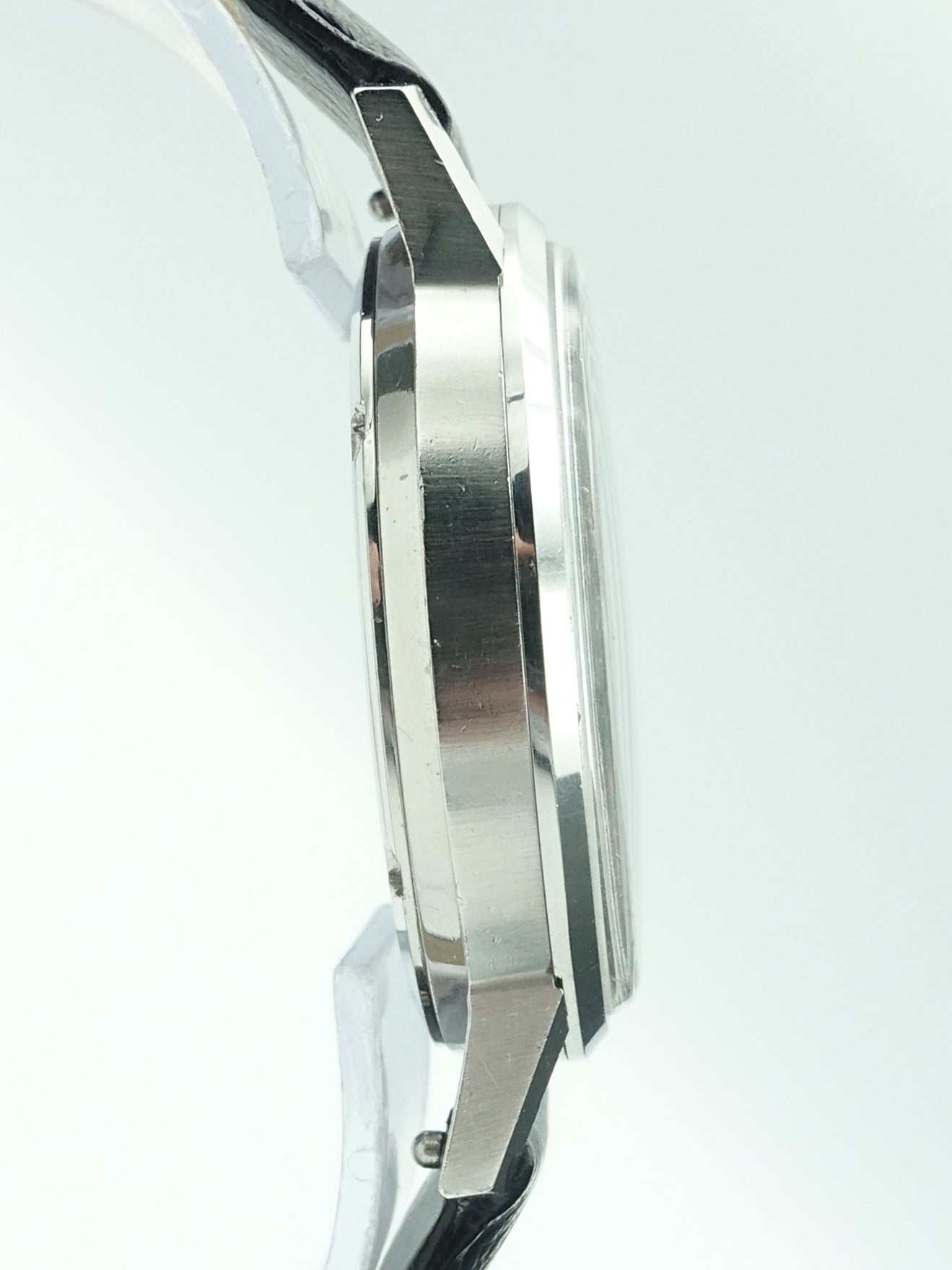 Omega Seamaster Quartz Ref. 196.0113