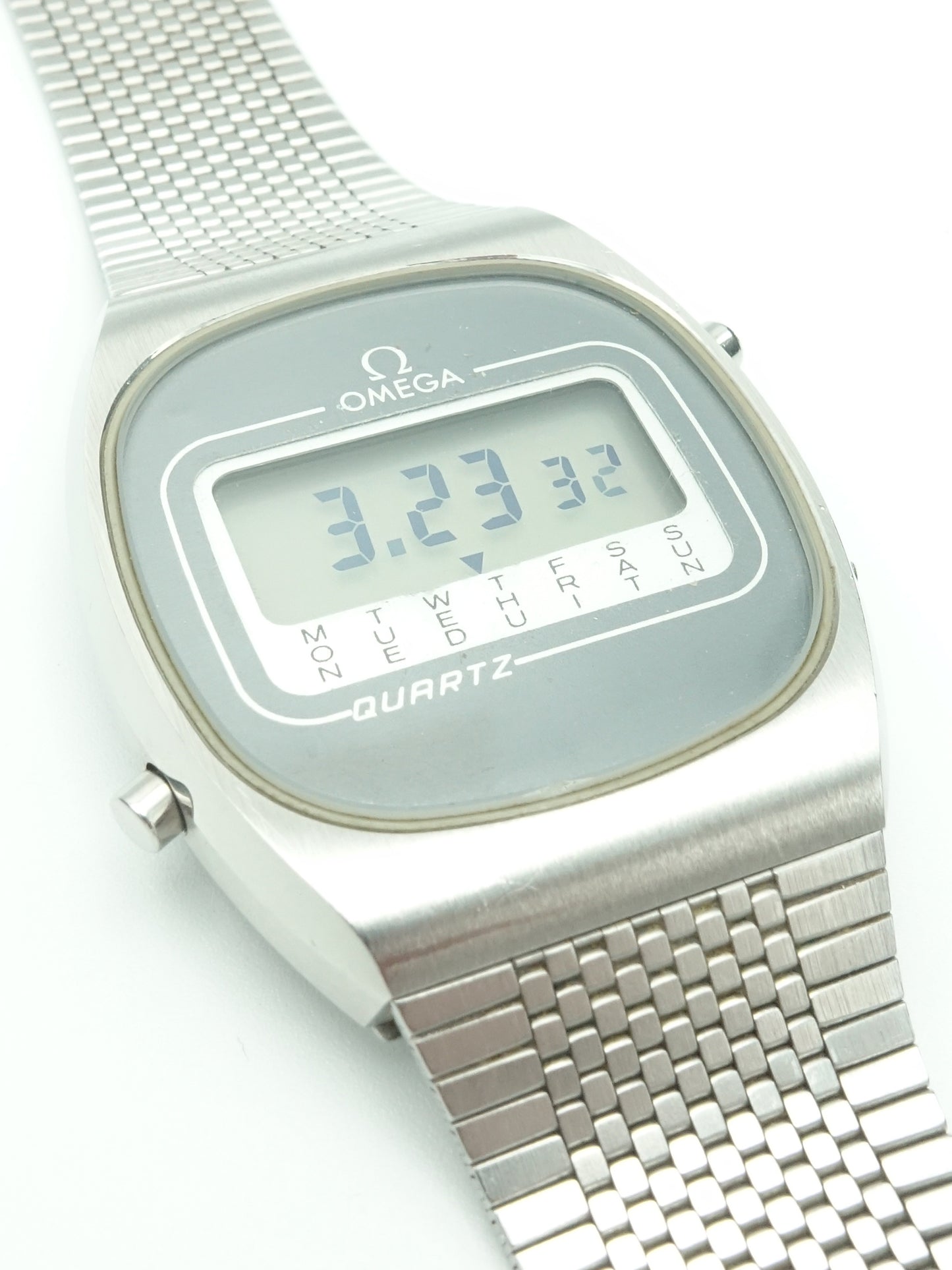 1977 Omega LCD Ref. 196.0074