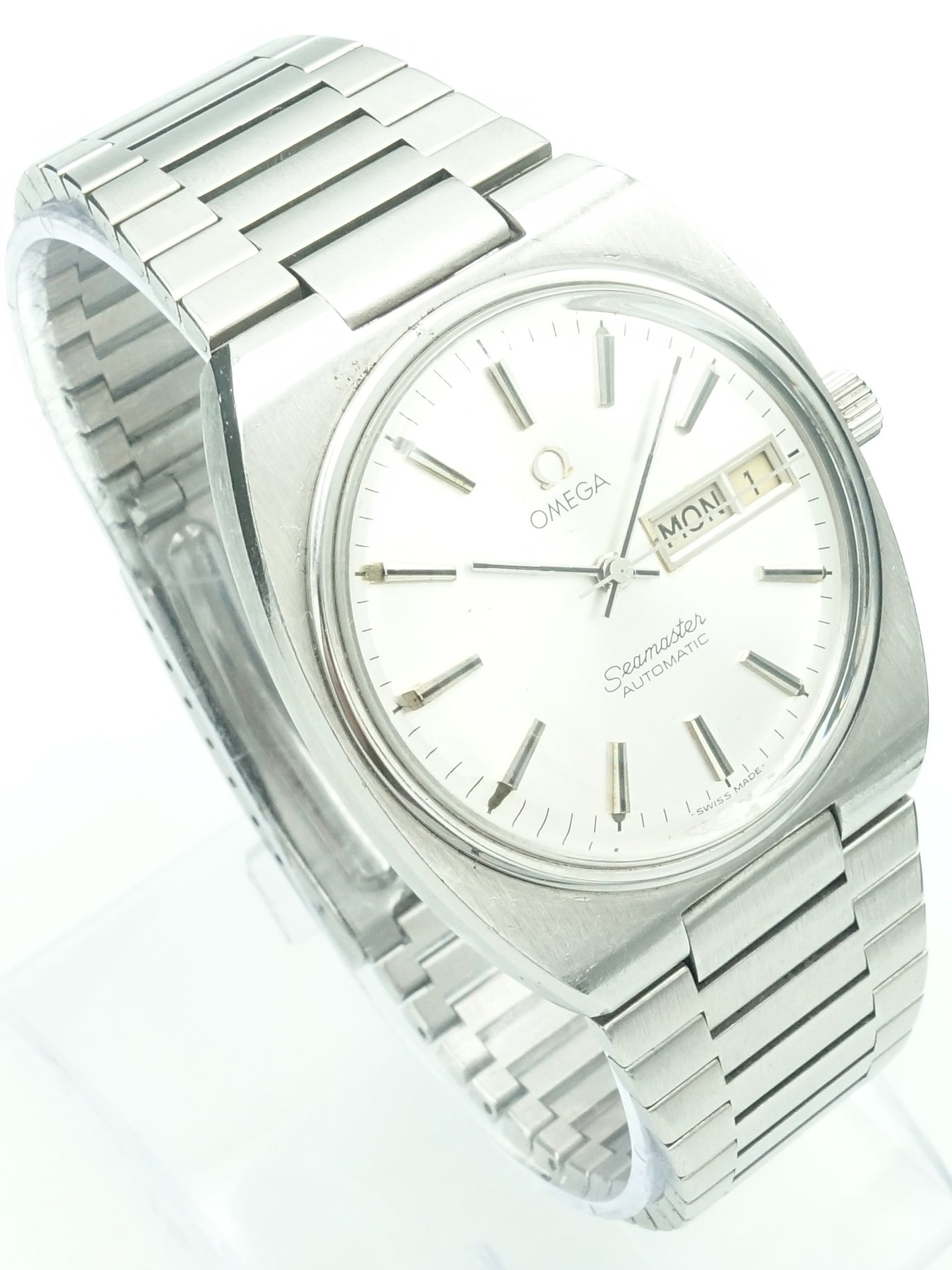 1982 Omega Seamaster Ref. 166.0216