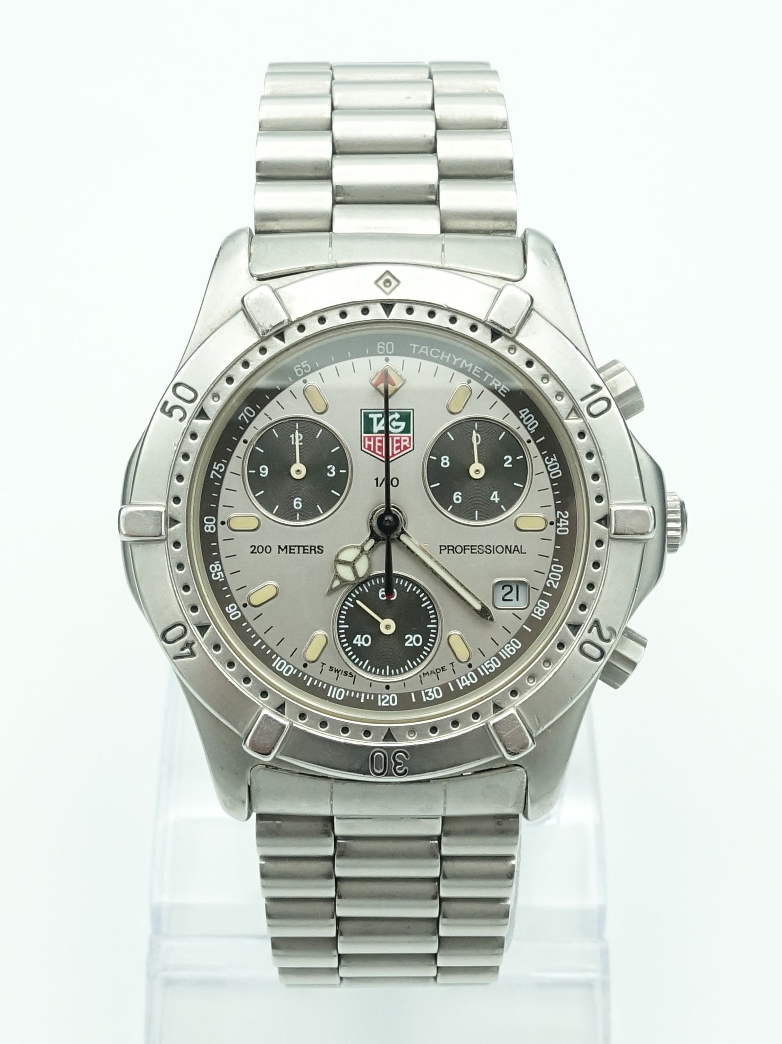 Tag Heuer 2000 Ref. CE1111 Timepiece Vintage