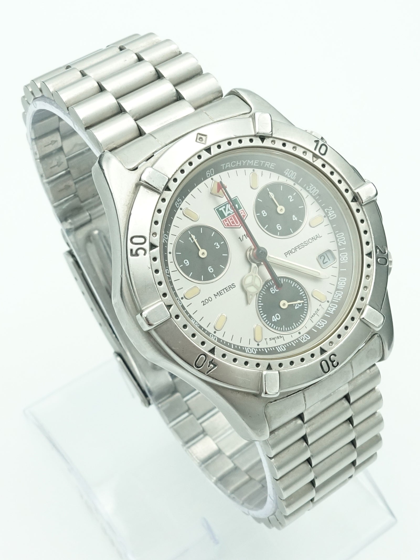 Tag Heuer 2000 Ref. CE1111 Timepiece Vintage