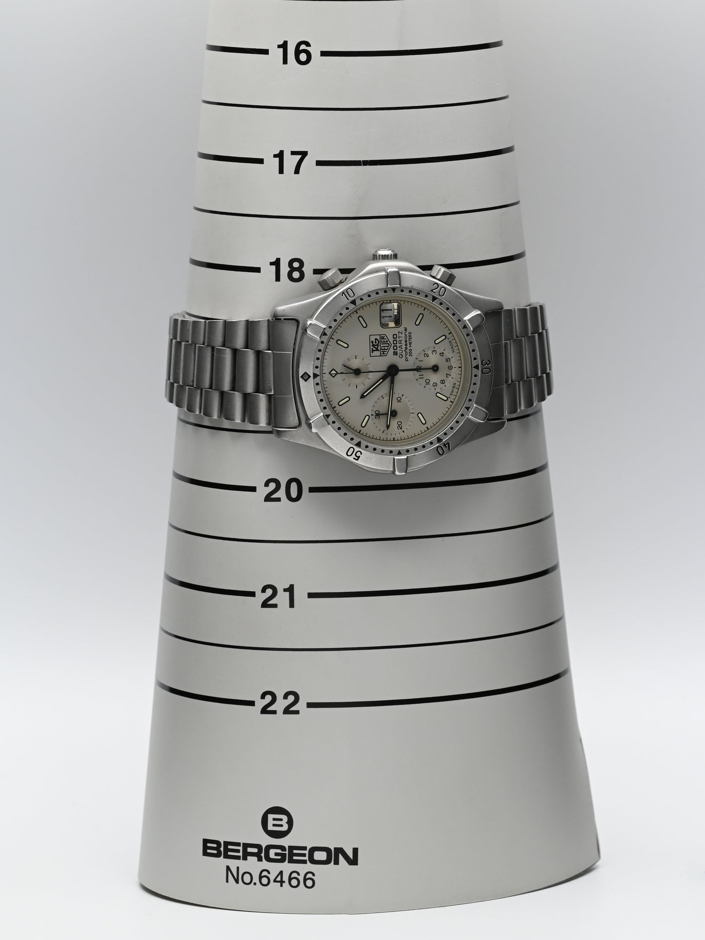 1985 Tag Heuer 2000 Chronograph Ref. 262.206/1