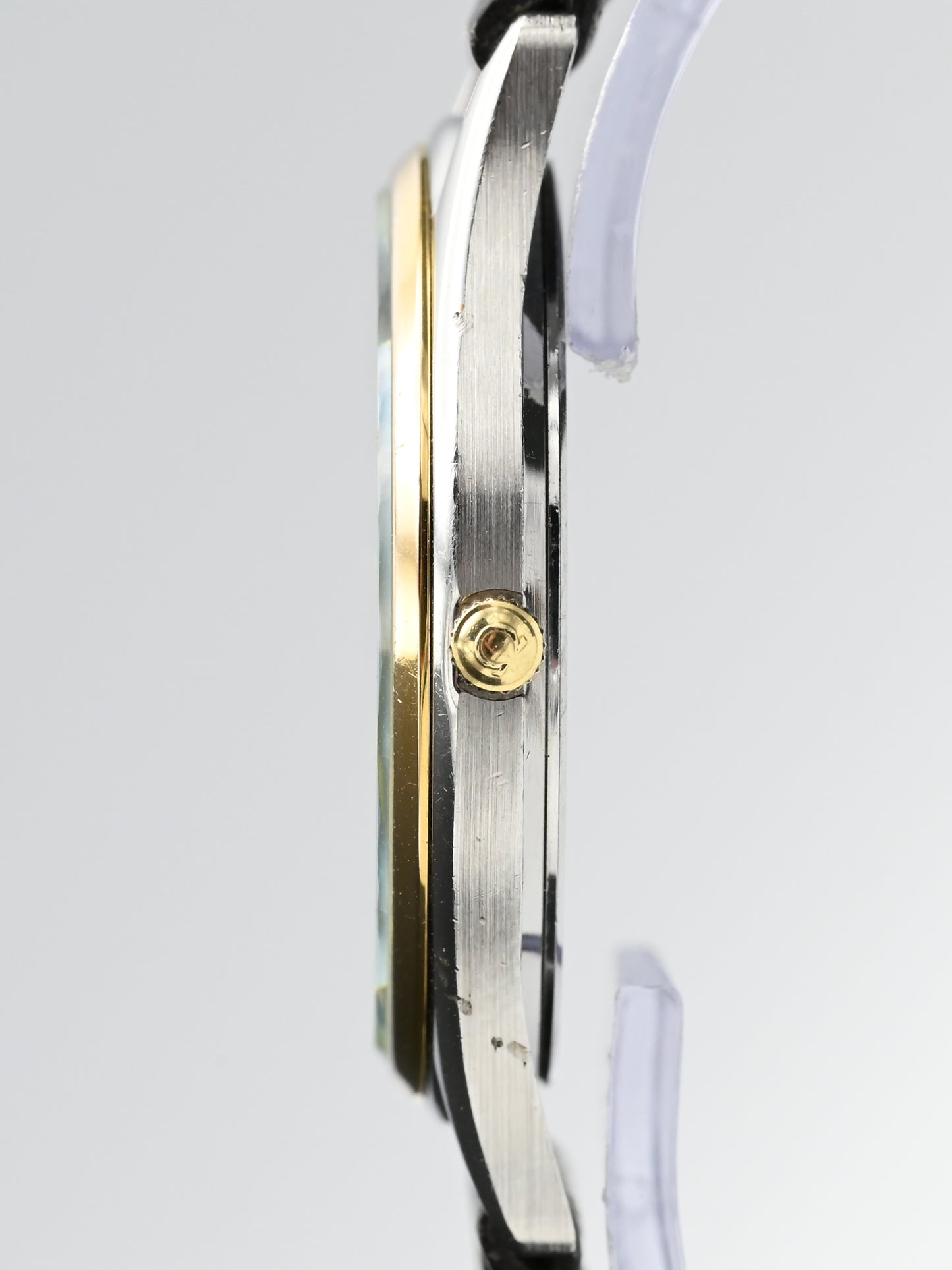 1982 Omega Seamaster Quartz Ref. 196.0251