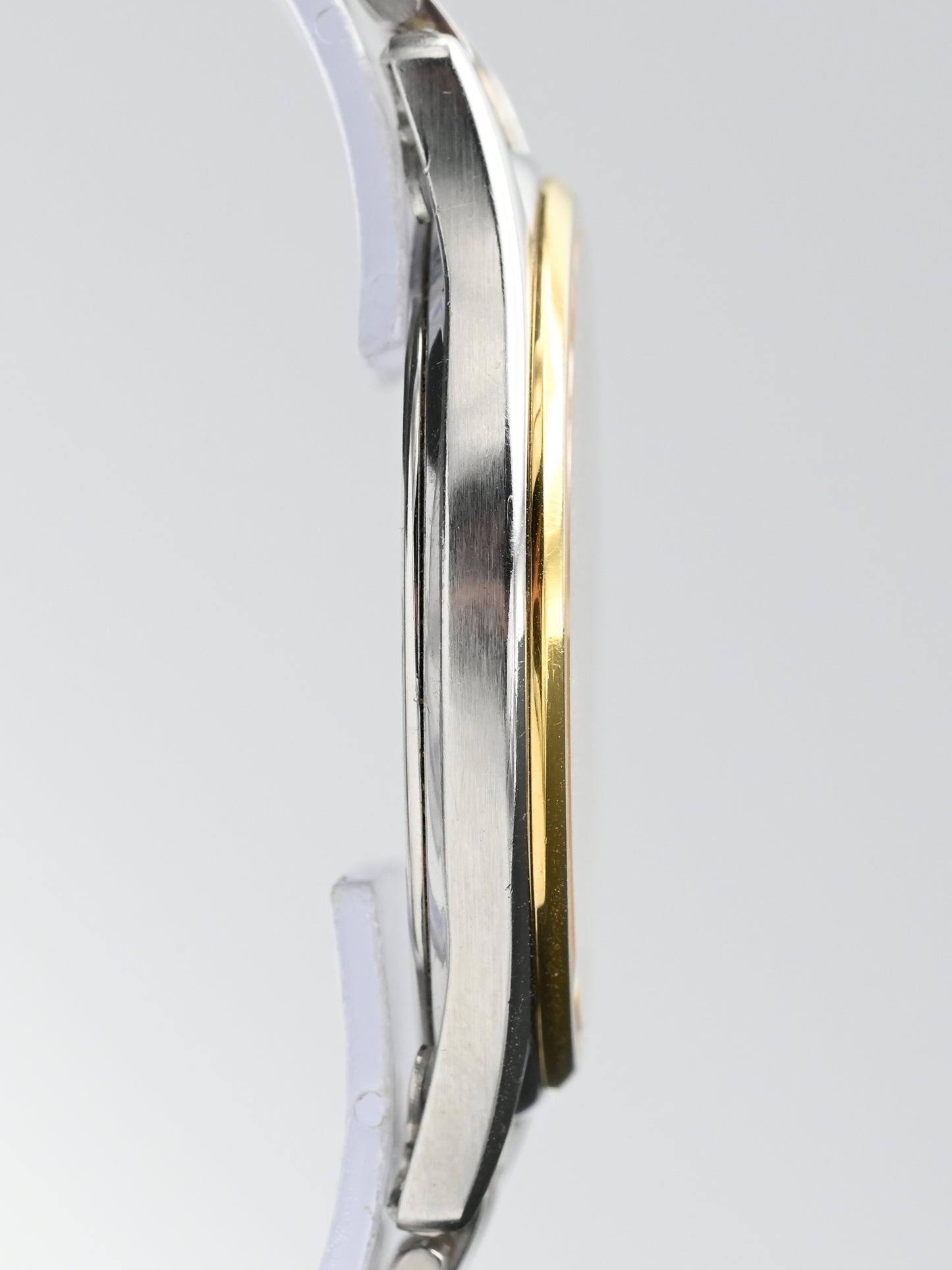 1982 Omega Seamaster Quartz Ref. 196.0251