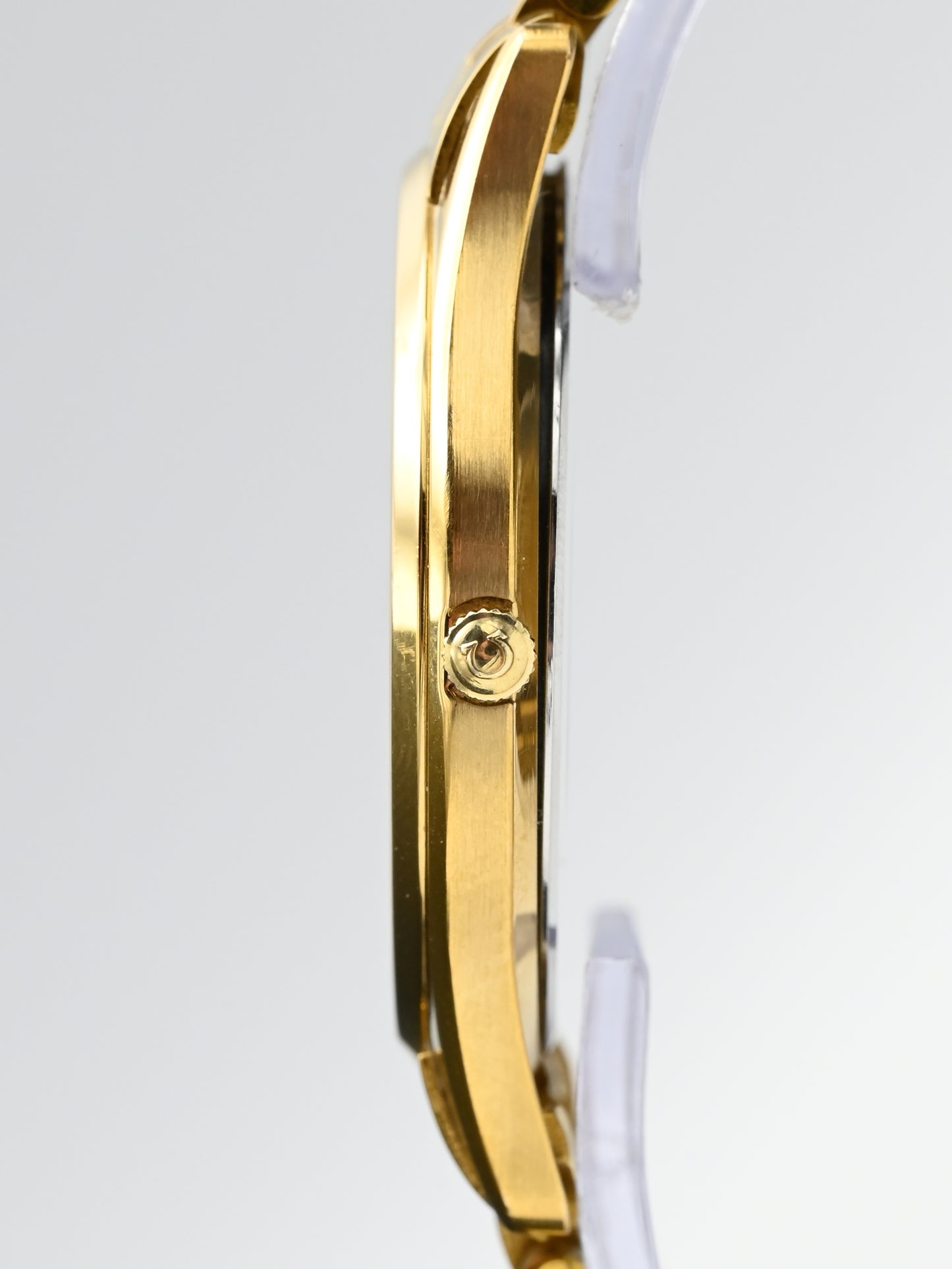 1982 Omega Seamaster Quartz Ref. 196.0251