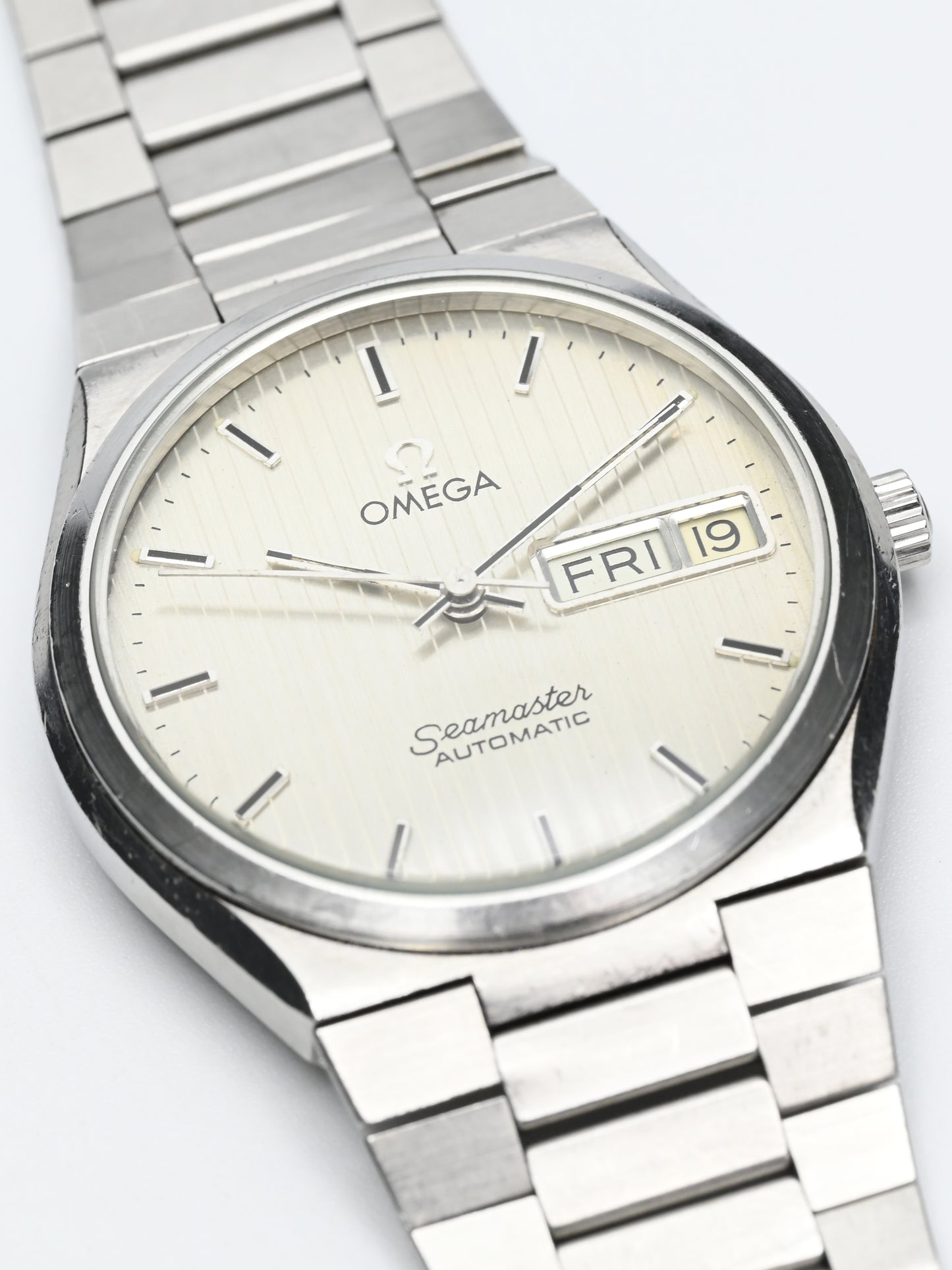 1982 Omega Seamaster Ref. 166.0268