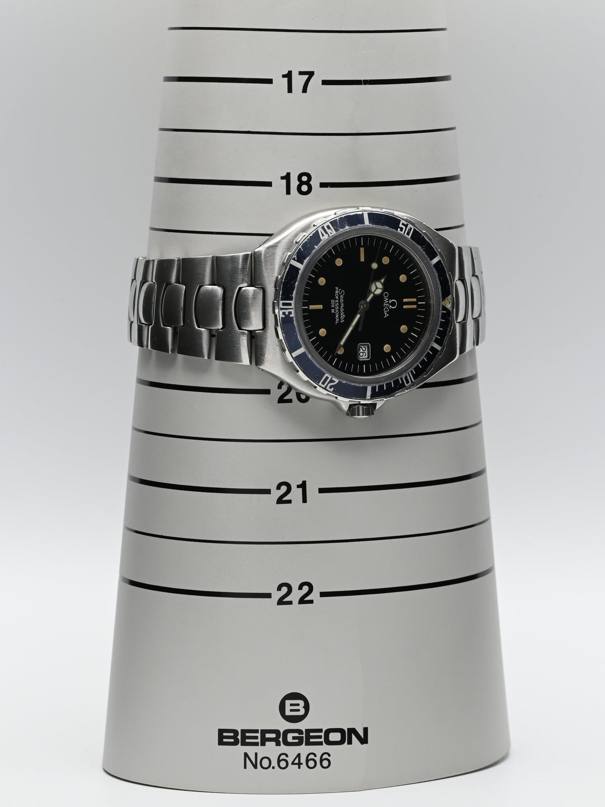1986 Omega Seamaster Professional Ref. 396.1041